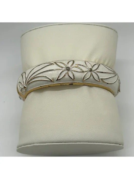 Vintage White Enamel Gold Tone Floral Hinged Bangle Clamper Bracelet Retro Flowe - Picture 6 of 12